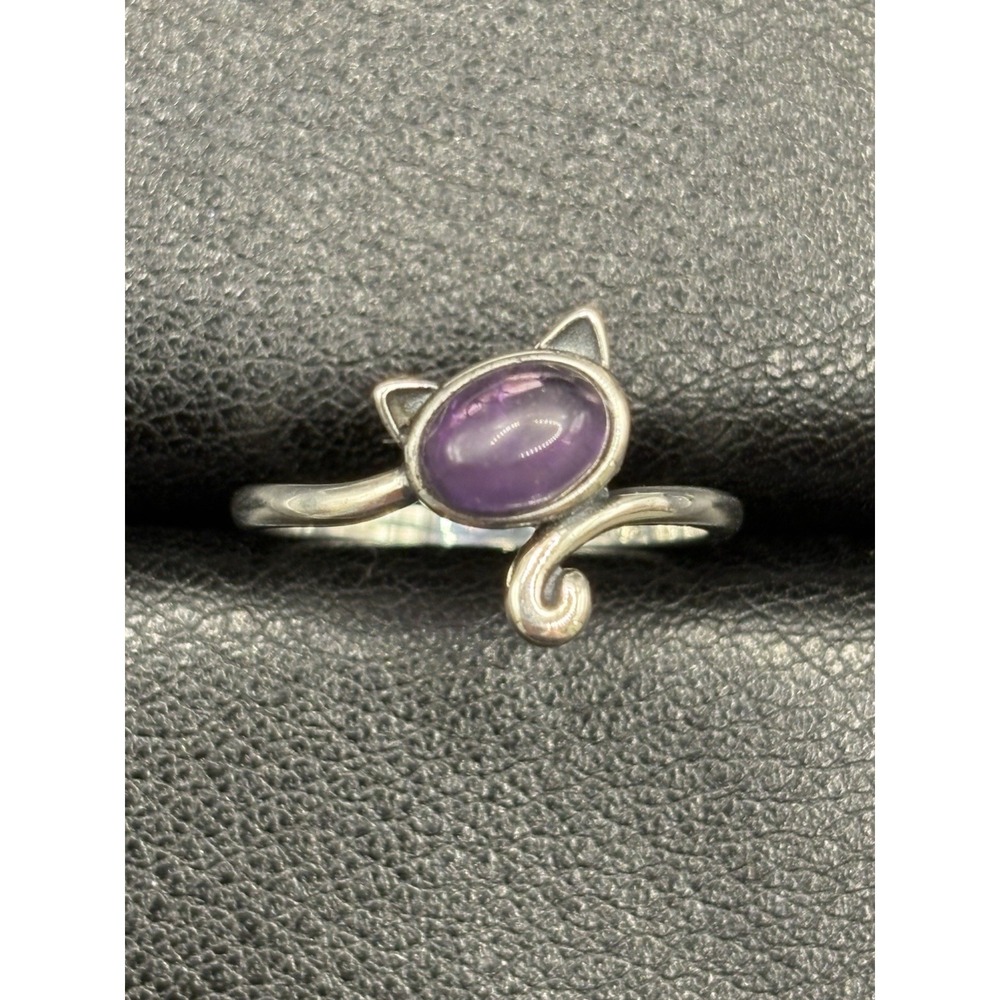 New Condition Sterling Silver Genuine Amethyst Cat Ring Size 7 H13